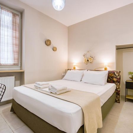 Pagrati/Hilton Area, Bentzi Apartment Атина Екстериор снимка
