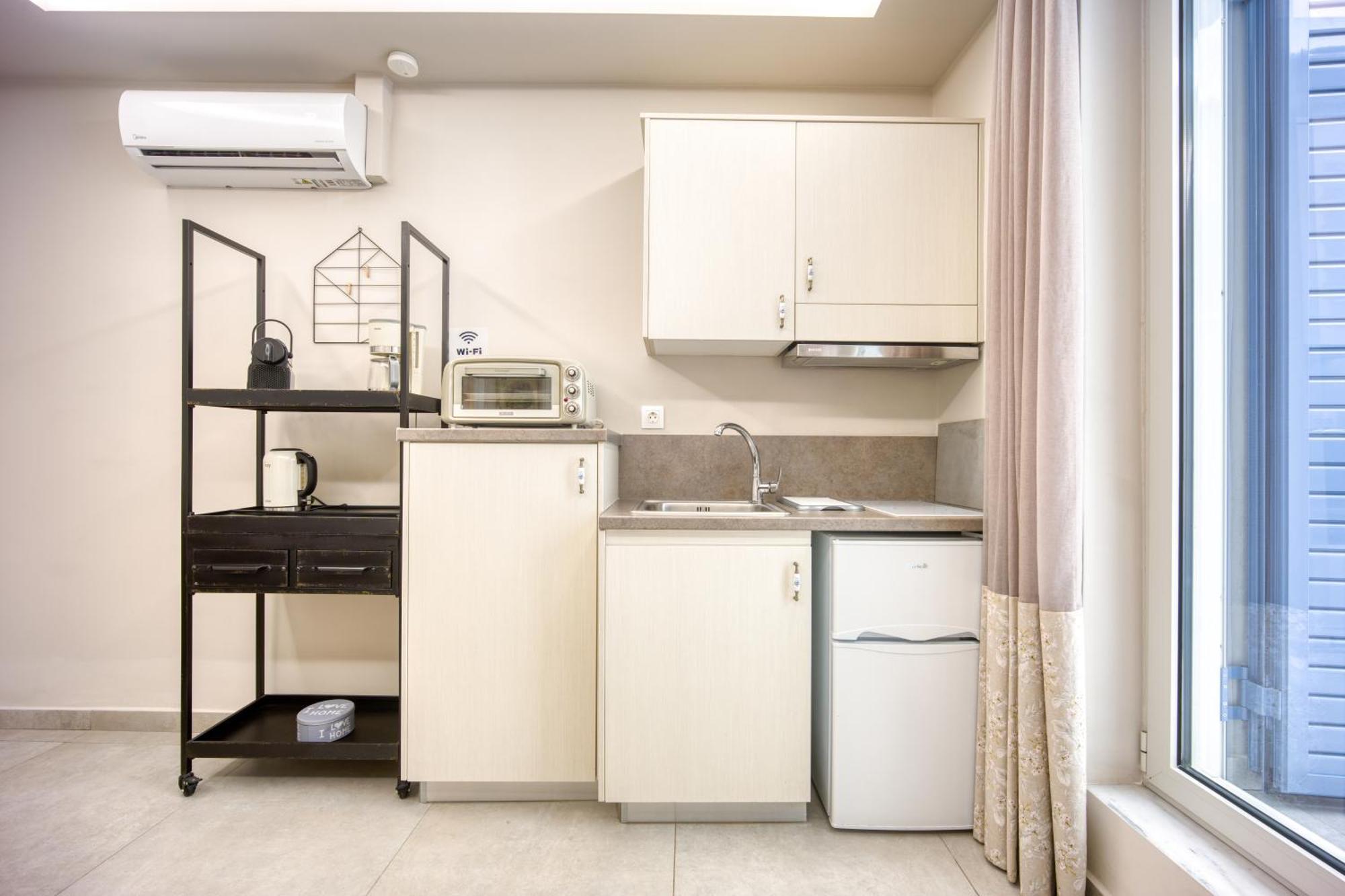 Pagrati/Hilton Area, Bentzi Apartment Атина Екстериор снимка