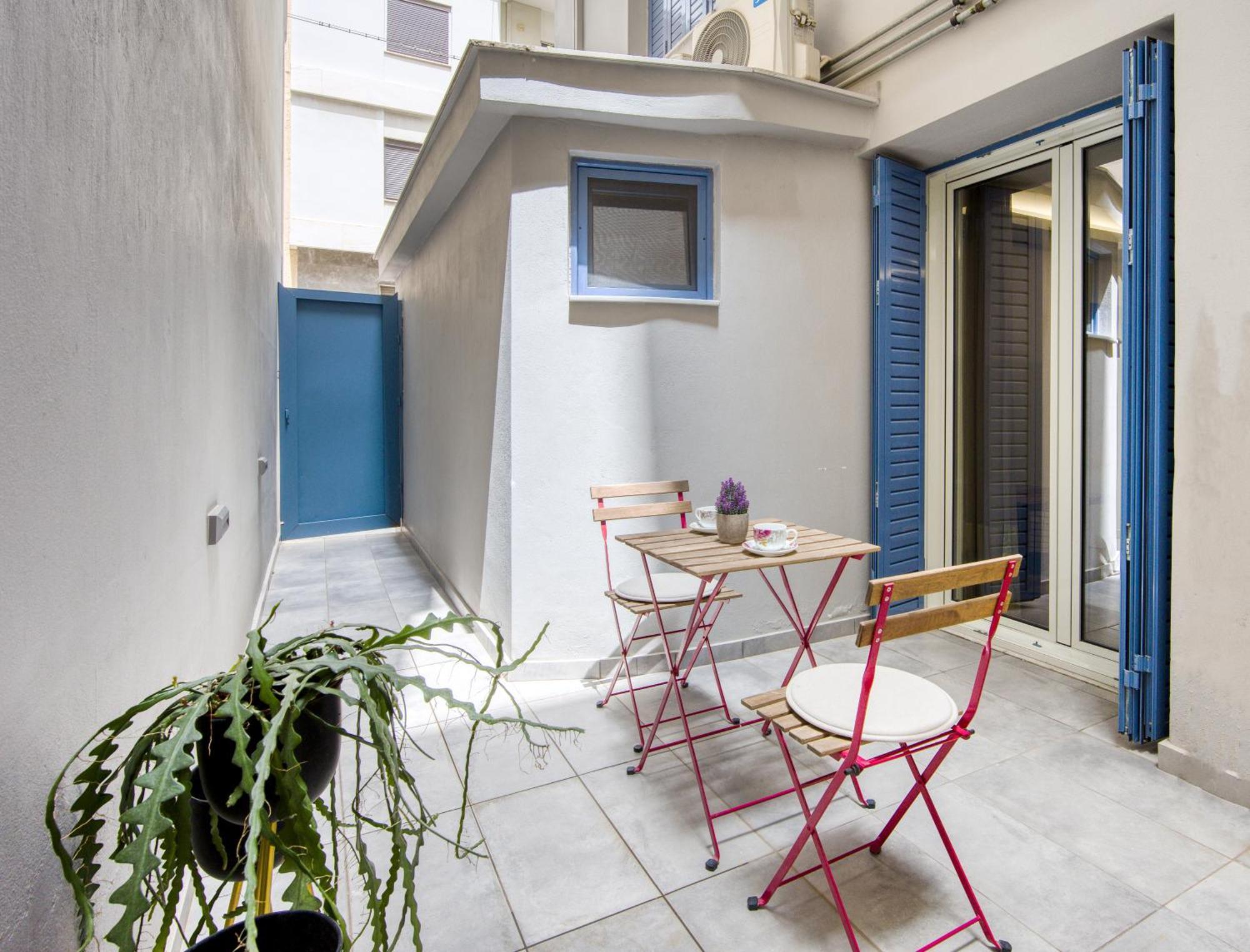 Pagrati/Hilton Area, Bentzi Apartment Атина Екстериор снимка