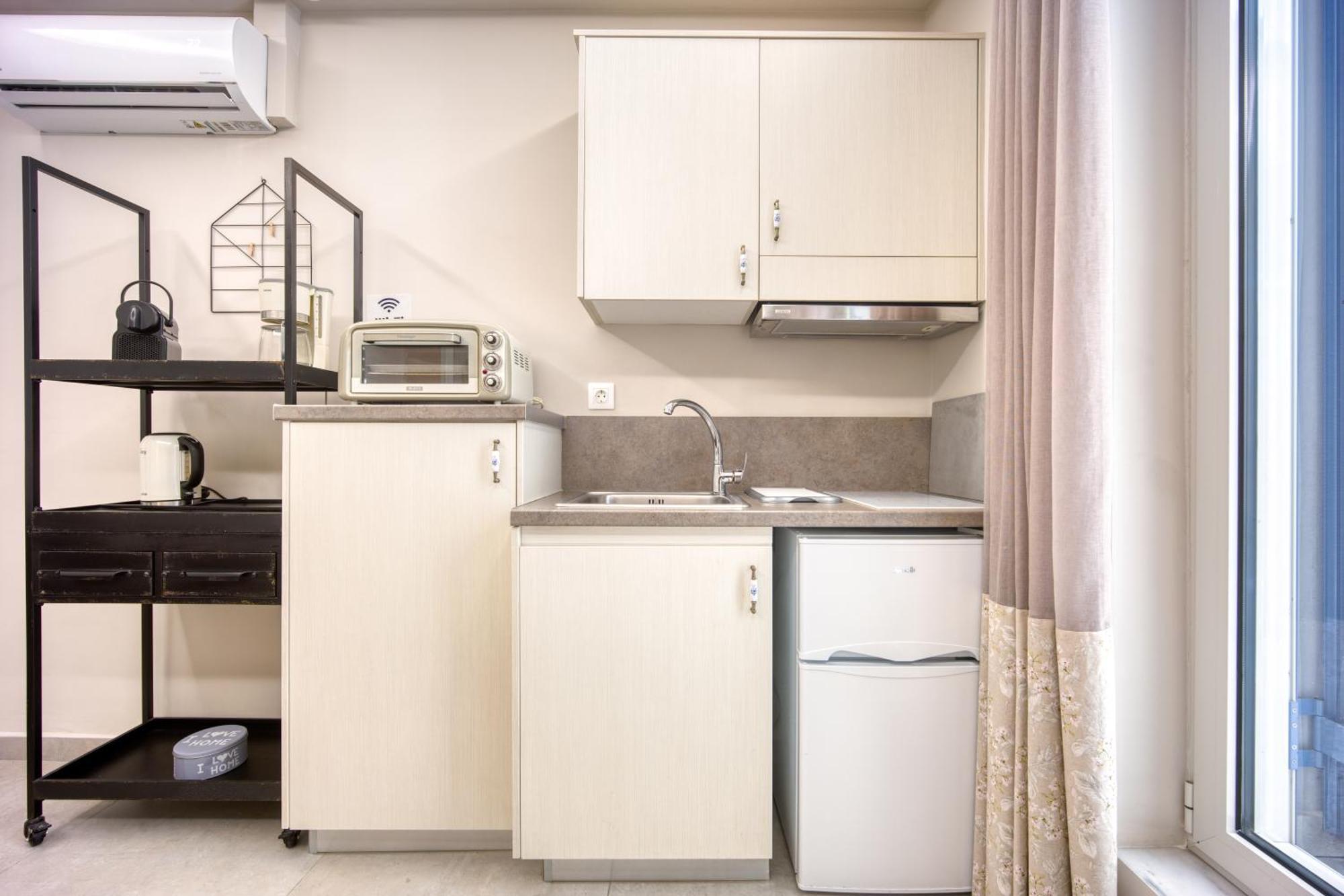 Pagrati/Hilton Area, Bentzi Apartment Атина Екстериор снимка